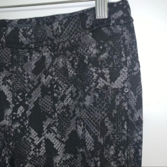 Sanctuary Ponte Pants Women's Size Medium Black Grey Snake Stretch Leggings - Picture 6 of 13